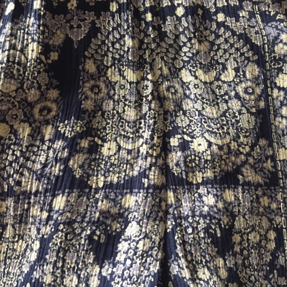 American Eagle Jumpsuit - Picture 4 of 5